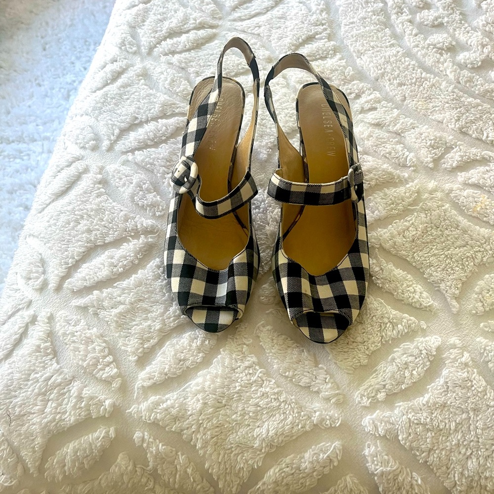Adorable Black and White Gingham Peeptoe Sling Back Heels